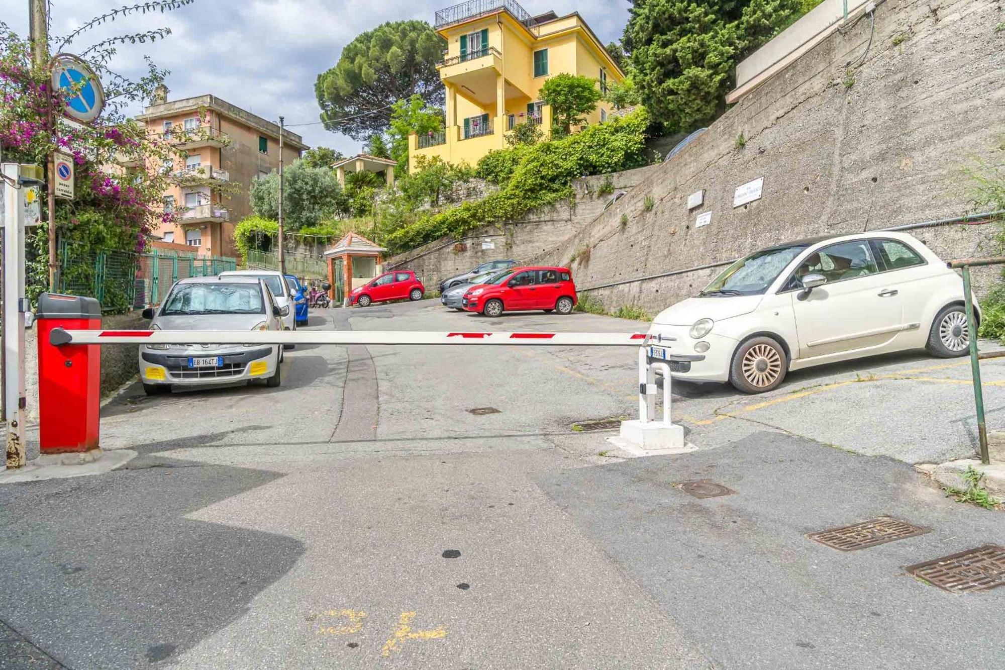 Apartment Monik House: Central House With Parking Genua